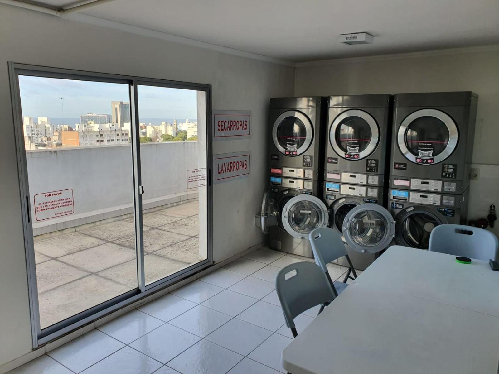 Punta Carretas, Garaje, Piscina, Gimnasio * Montevideu